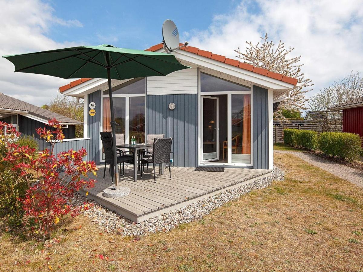 4 Person Holiday Home In Groemitz Exterior photo